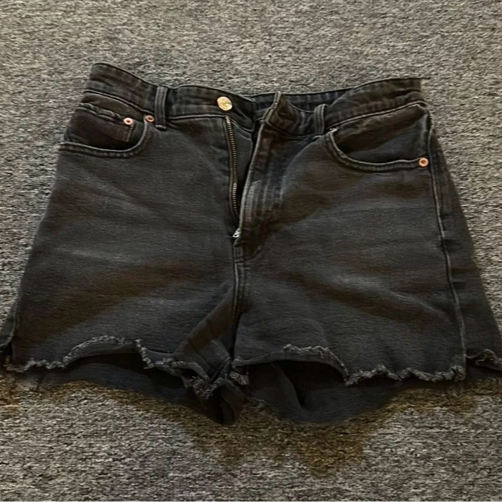 American Eagle 90s Boyfriend Shorts
